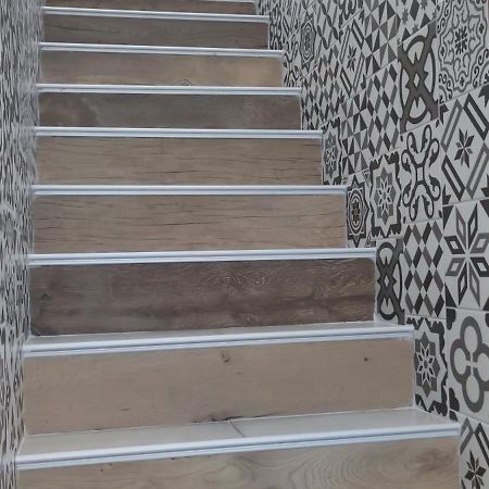 Les Suites Du Relais Saint-Martin-dʼAblois Esterno foto